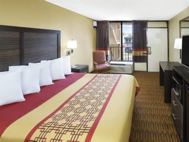Columbus Grand Hotel & Banquet Center Eksteriør bilde