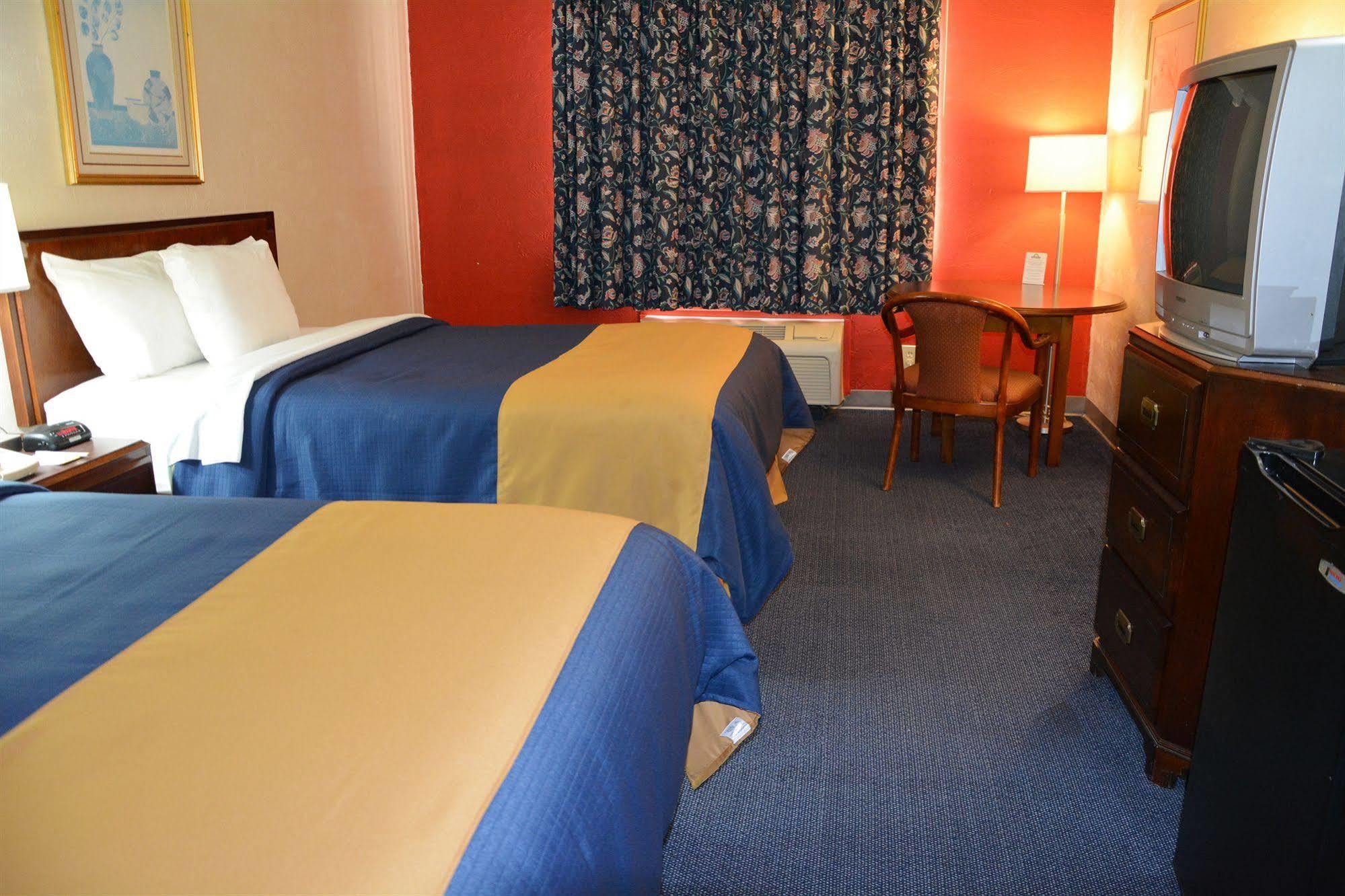 Columbus Grand Hotel & Banquet Center Eksteriør bilde