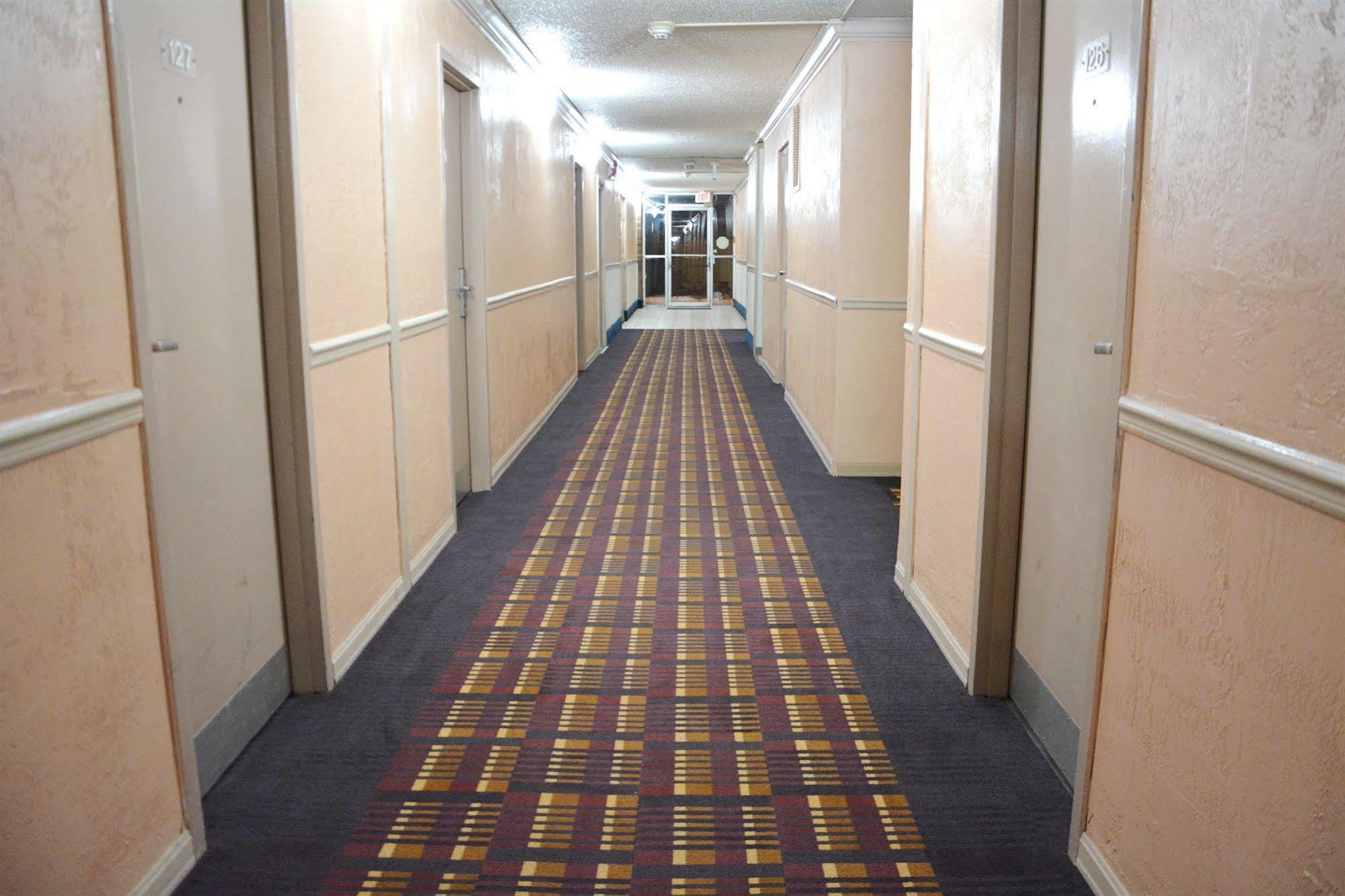Columbus Grand Hotel & Banquet Center Eksteriør bilde