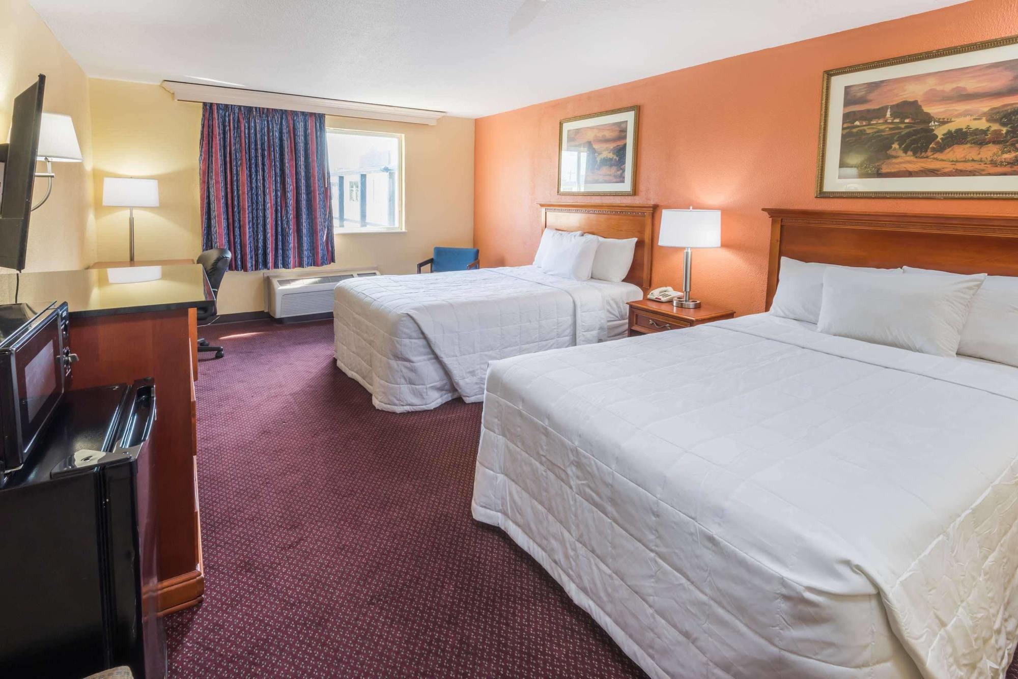 Columbus Grand Hotel & Banquet Center Eksteriør bilde