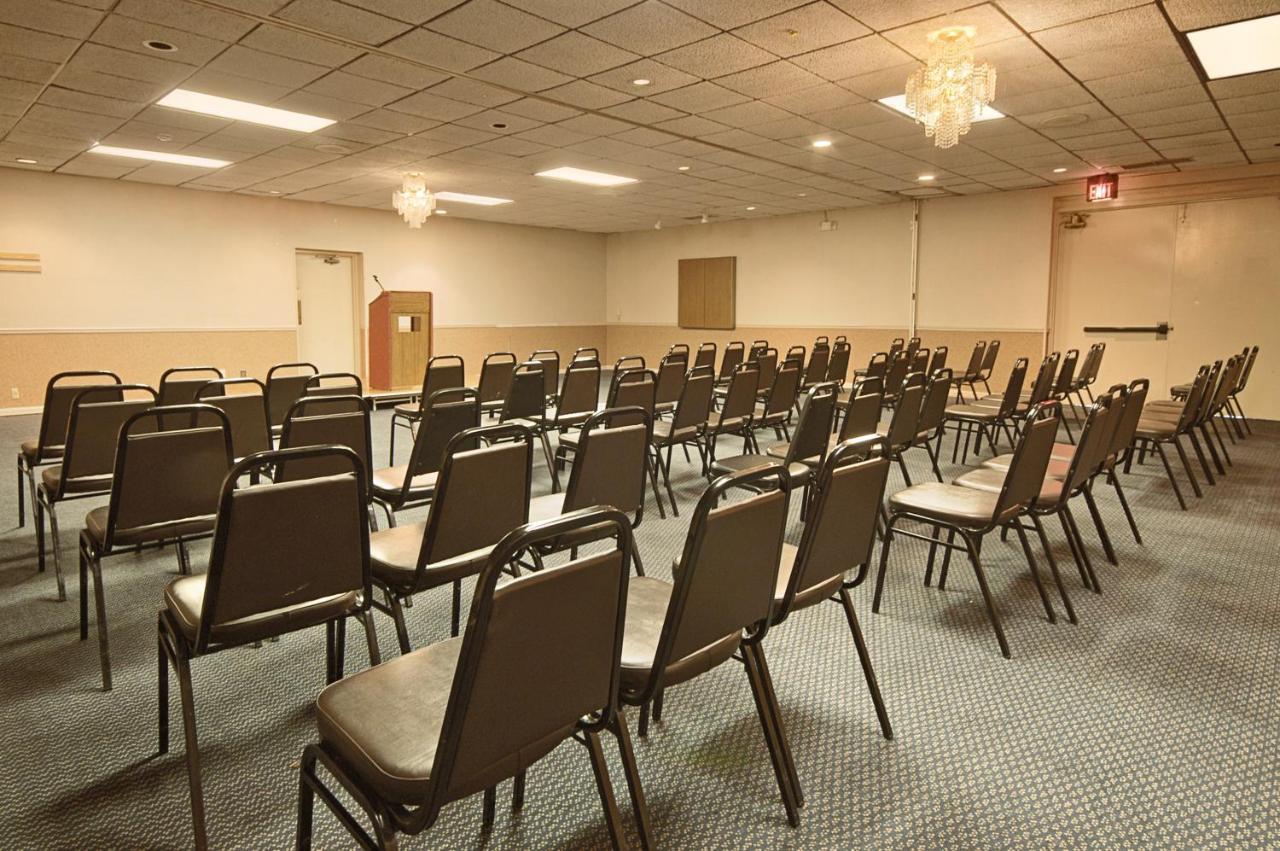 Columbus Grand Hotel & Banquet Center Eksteriør bilde